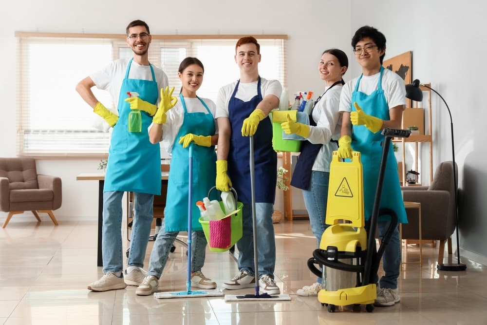 🧹 Cleaning & Housekeeping